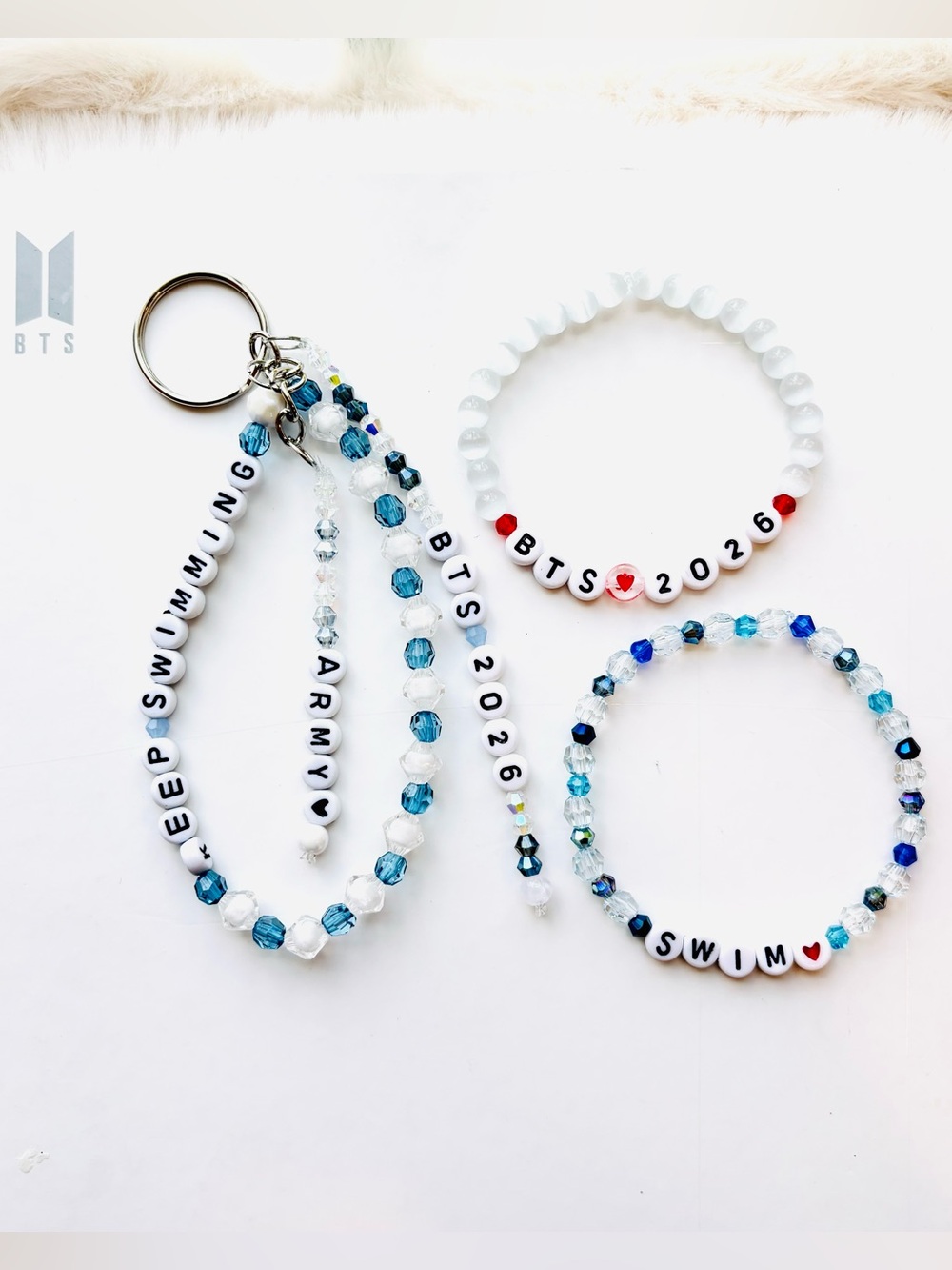 (3pcs) BTS ARIRANG 2026 KEEP SWIMMING KEYCHAIN & BRACELET BUNDLE
